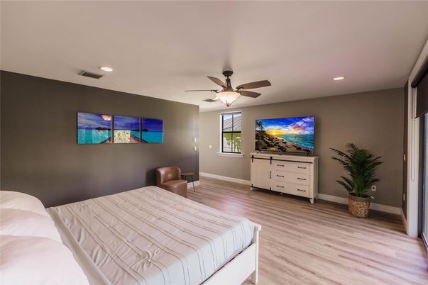 Bedroom, Interior, Recessed Lighting, Wood Texture Flooring