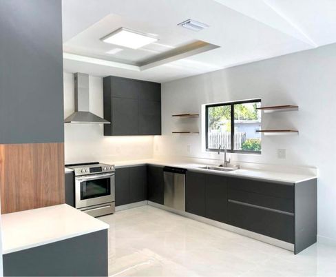 Interior, Kitchen, Stainless Steel Appliances