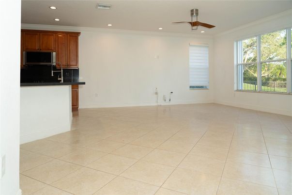 Empty room, Interior, Kitchen, Recessed Lighting