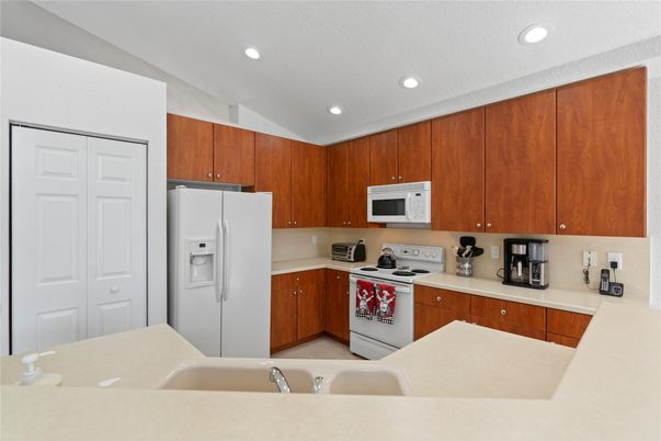 Interior, Kitchen, Recessed Lighting