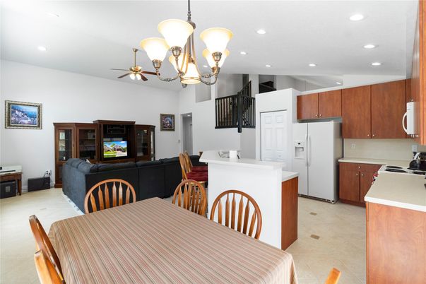 Chandelier, Dining room, Interior, Kitchen, Recessed Lighting
