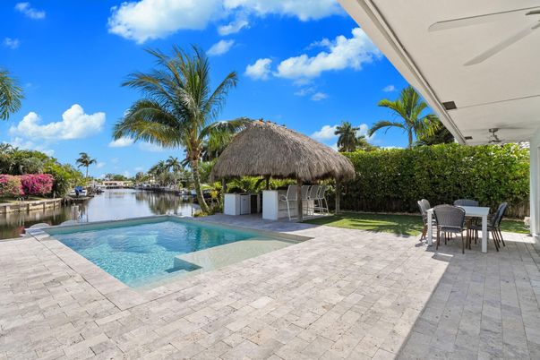 Exterior, Pool, Water