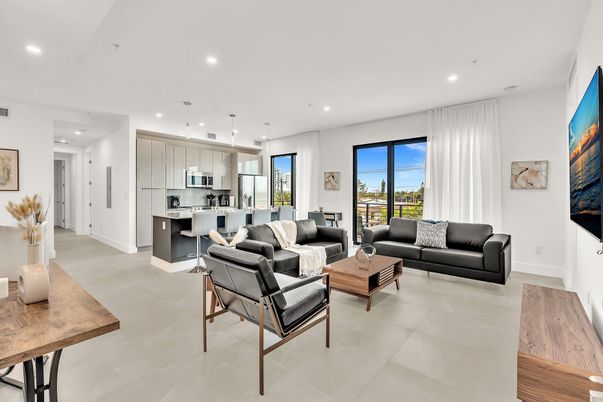 Interior, Kitchen, Living room, Pendant Lights, Recessed Lighting