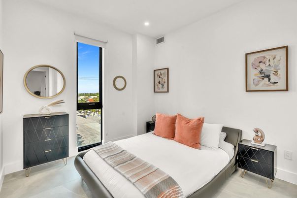 Bedroom, Interior, Recessed Lighting