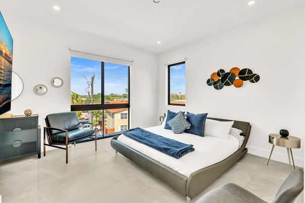 Bedroom, Interior, Recessed Lighting