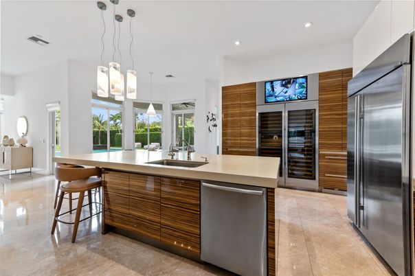 Interior, Kitchen, Pendant Lights, Recessed Lighting, Stainless Steel Appliances