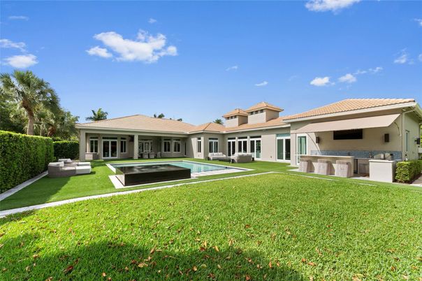 Backyard, Exterior, Pool