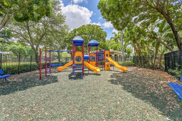 Backyard, Exterior, Playground