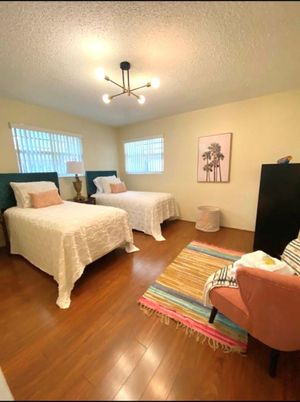 Bedroom, Interior, Pendant Lights, Wood Texture Flooring