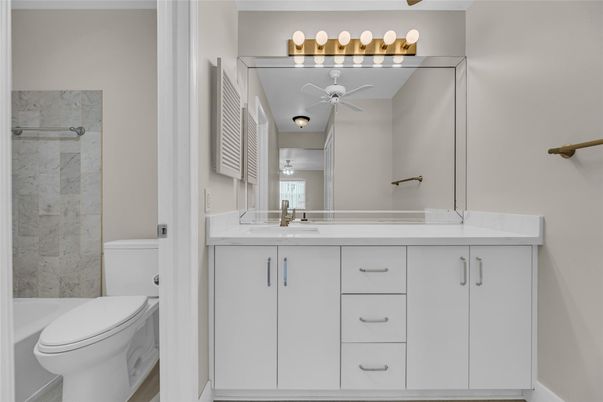 Bathroom, Interior, Marble Walls