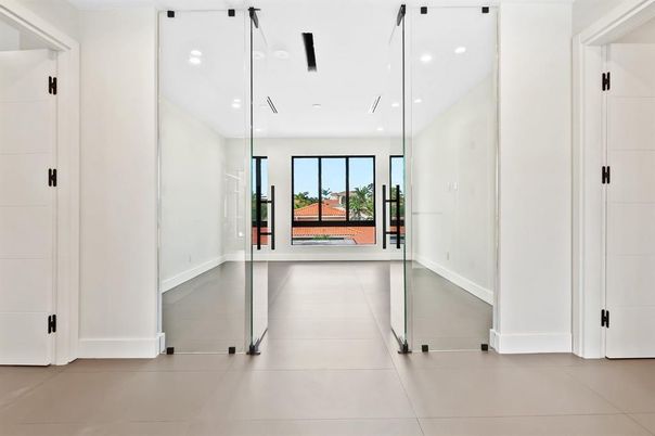 Interior, Recessed Lighting