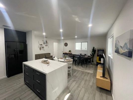 Dining room, Interior, Recessed Lighting, Wood Texture Flooring