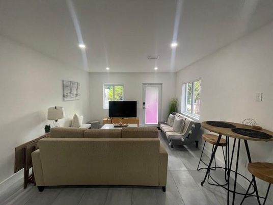 Interior, Living room, Recessed Lighting, Wood Texture Flooring