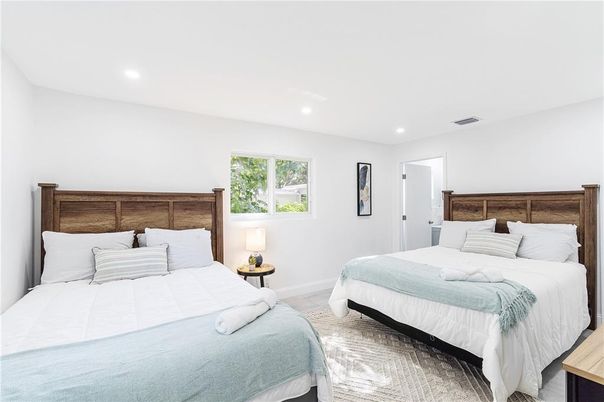 Bedroom, Interior, Recessed Lighting