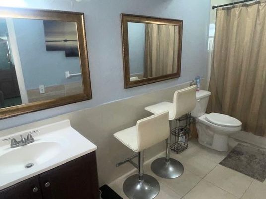 Bathroom, Interior