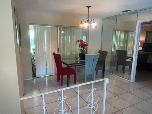 Chandelier, Dining room, Interior