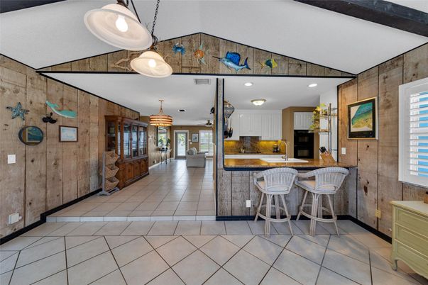 Interior, Kitchen, Pendant Lights, Recessed Lighting, Wooden Walls