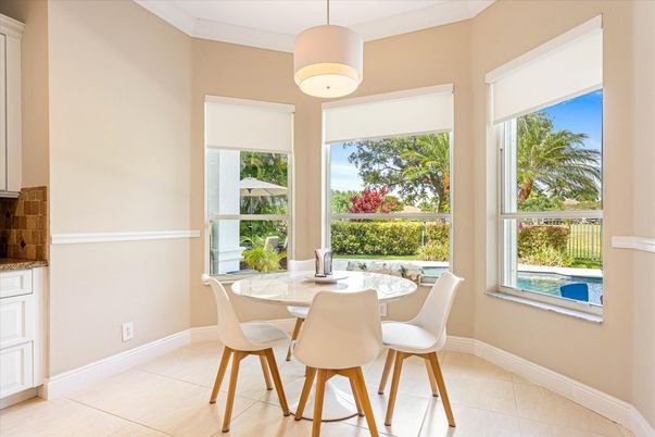 Dining room, Interior, Pendant Lights