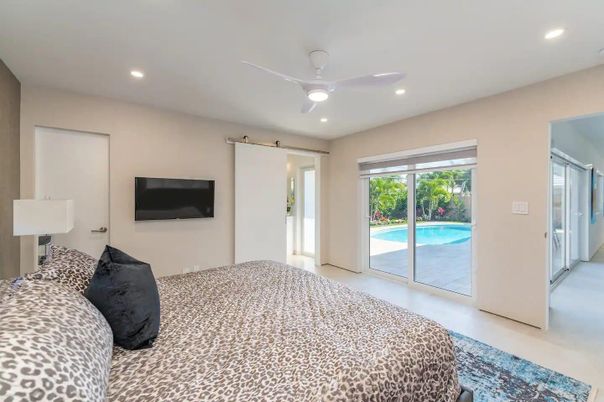 Bedroom, Interior, Recessed Lighting