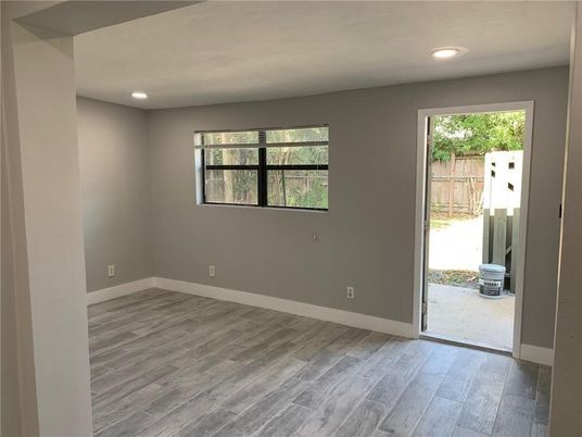 Empty room, Interior, Recessed Lighting, Wood Texture Flooring