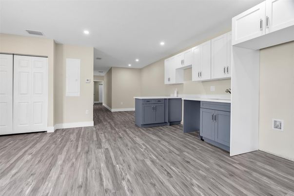 Interior, Kitchen, Recessed Lighting, Wood Texture Flooring