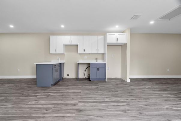 Interior, Kitchen, Recessed Lighting, Wood Texture Flooring