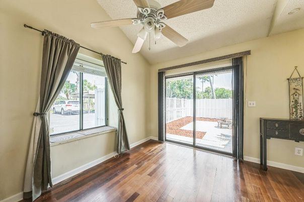 Empty room, Interior, Wood Texture Flooring