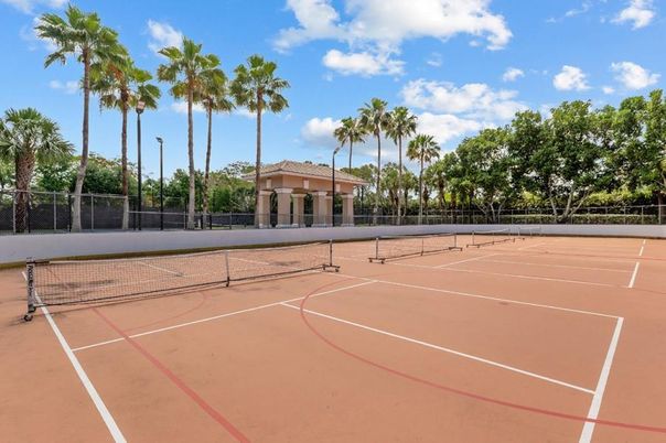 Exterior, Tennis Courts