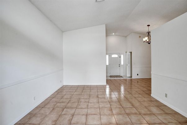 Chandelier, Empty room, Interior, Recessed Lighting