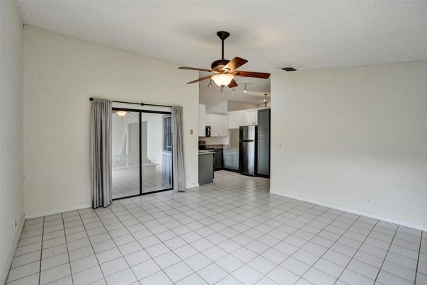 Empty room, Interior, Kitchen