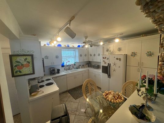 Dining room, Interior, Kitchen