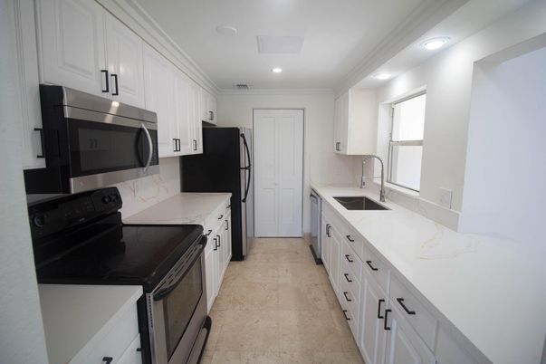 Interior, Kitchen, Recessed Lighting
