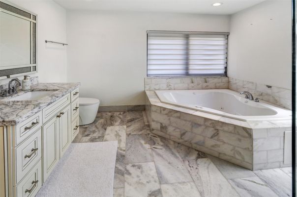 Bathroom, Dual Sink Vanities, Interior, Marble, Recessed Lighting