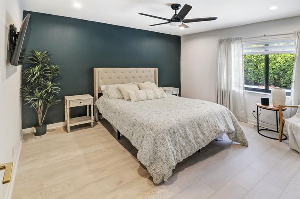 Bedroom, Interior, Recessed Lighting, Wood Texture Flooring