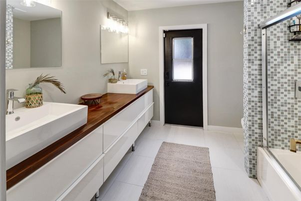 Bathroom, Dual Sink Vanities, Glass Shower, Interior