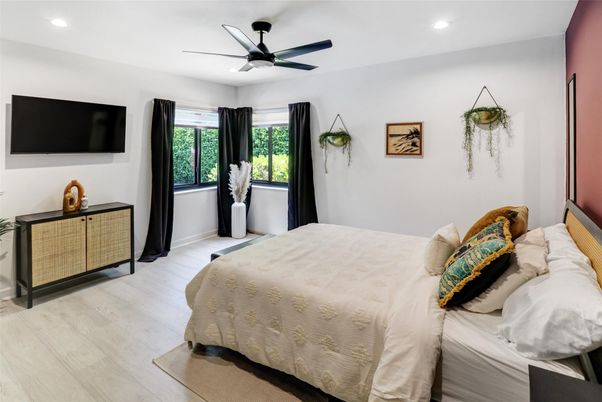 Bedroom, Interior, Recessed Lighting, Wood Texture Flooring