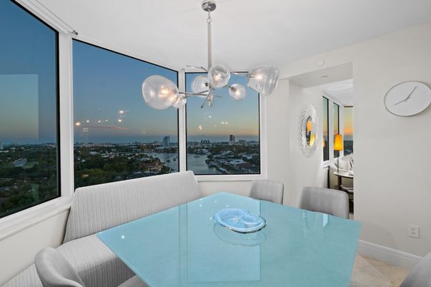 Dining room, Interior, Pendant Lights, Water