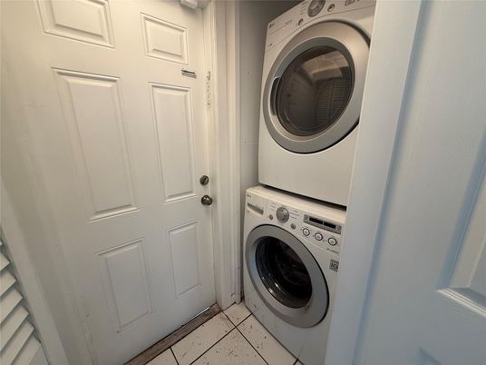 Interior, Utility Closets, Washer