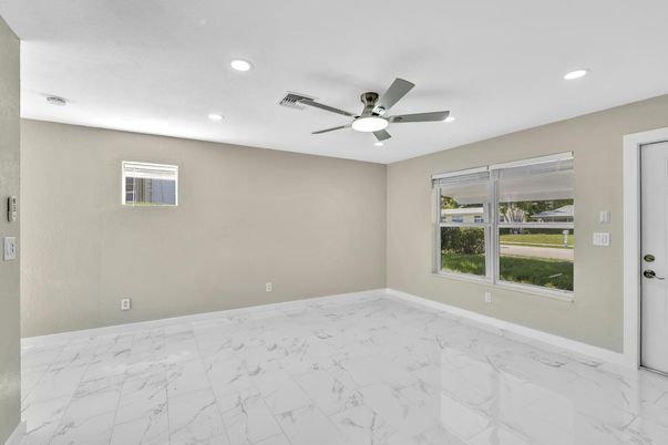 Empty room, Interior, Marble, Recessed Lighting