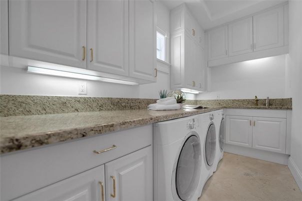 Interior, Washer
