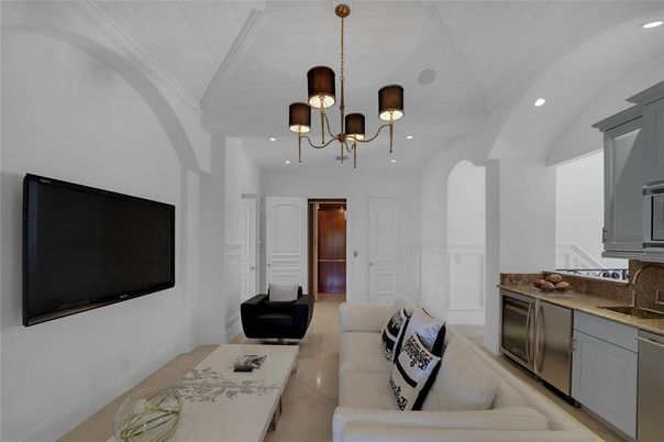 Chandelier, Interior, Kitchen, Living room, Pendant Lights, Recessed Lighting