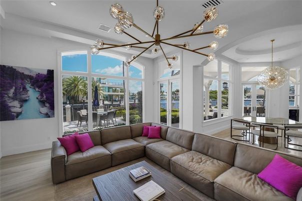 Dining room, Interior, Living room, Pendant Lights, Recessed Lighting, Wood Texture Flooring