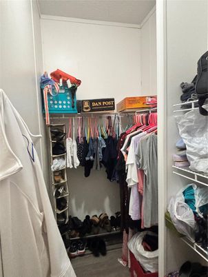 Interior, Walk-in Closets