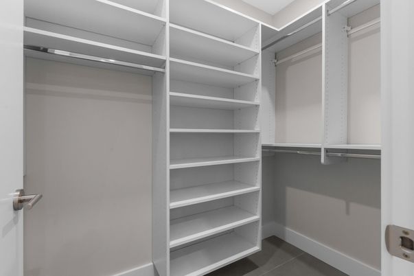 Interior, Walk-in Closets