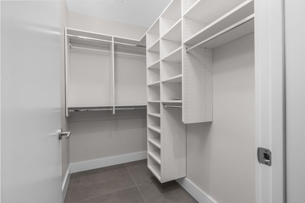 Interior, Walk-in Closets