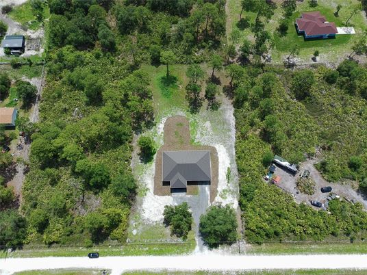 Exterior, Drone