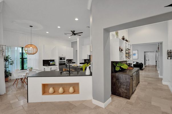 Dining room, Interior, Kitchen, Pendant Lights, Recessed Lighting