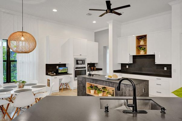 Dining room, Interior, Kitchen, Pendant Lights, Recessed Lighting