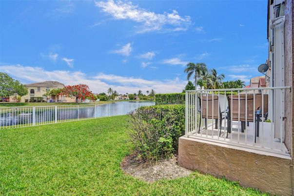 Backyard, Exterior, Water