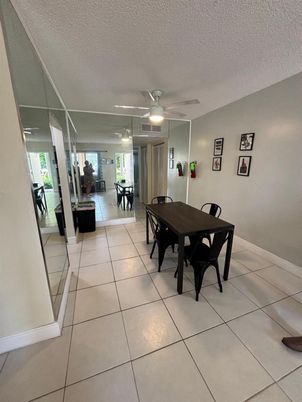Dining room, Interior